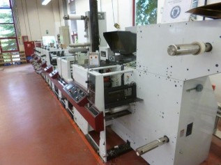 Flexo and label printing machine